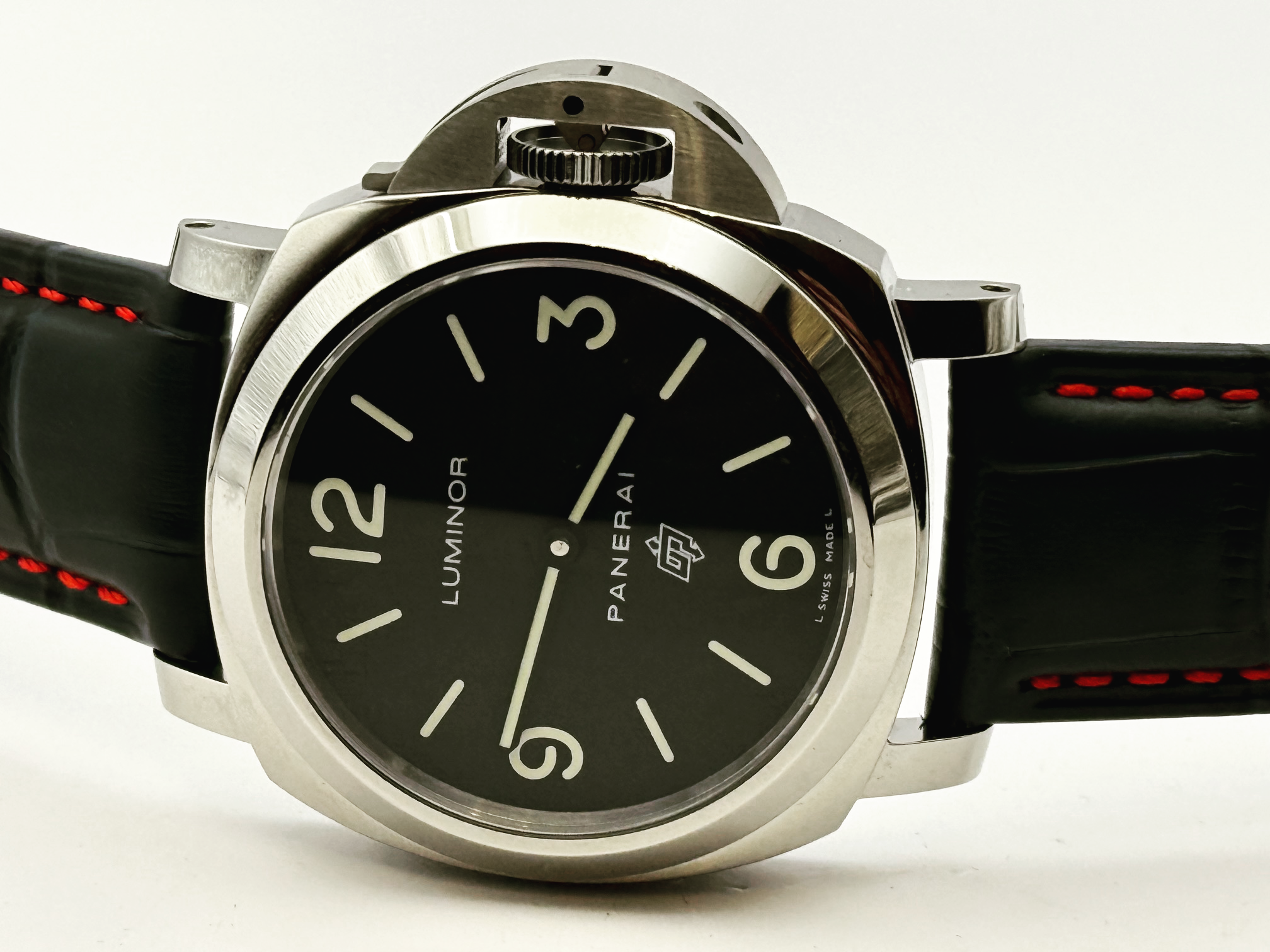 Montre Panerai PAM 00000 Luminor Base restaurée par un professionnel