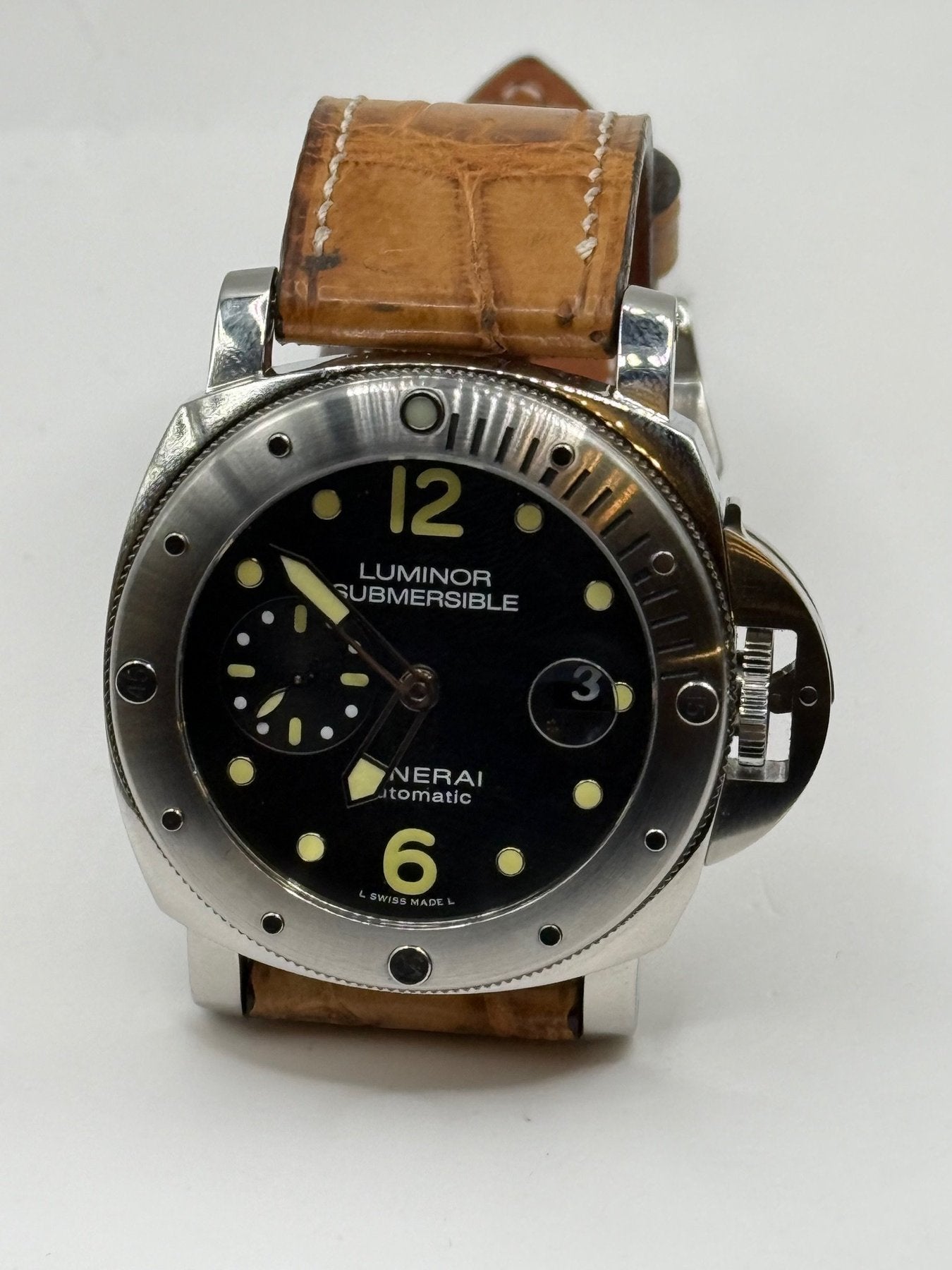 Panerai Luminor Submersible PAM 01024 Customized and restored