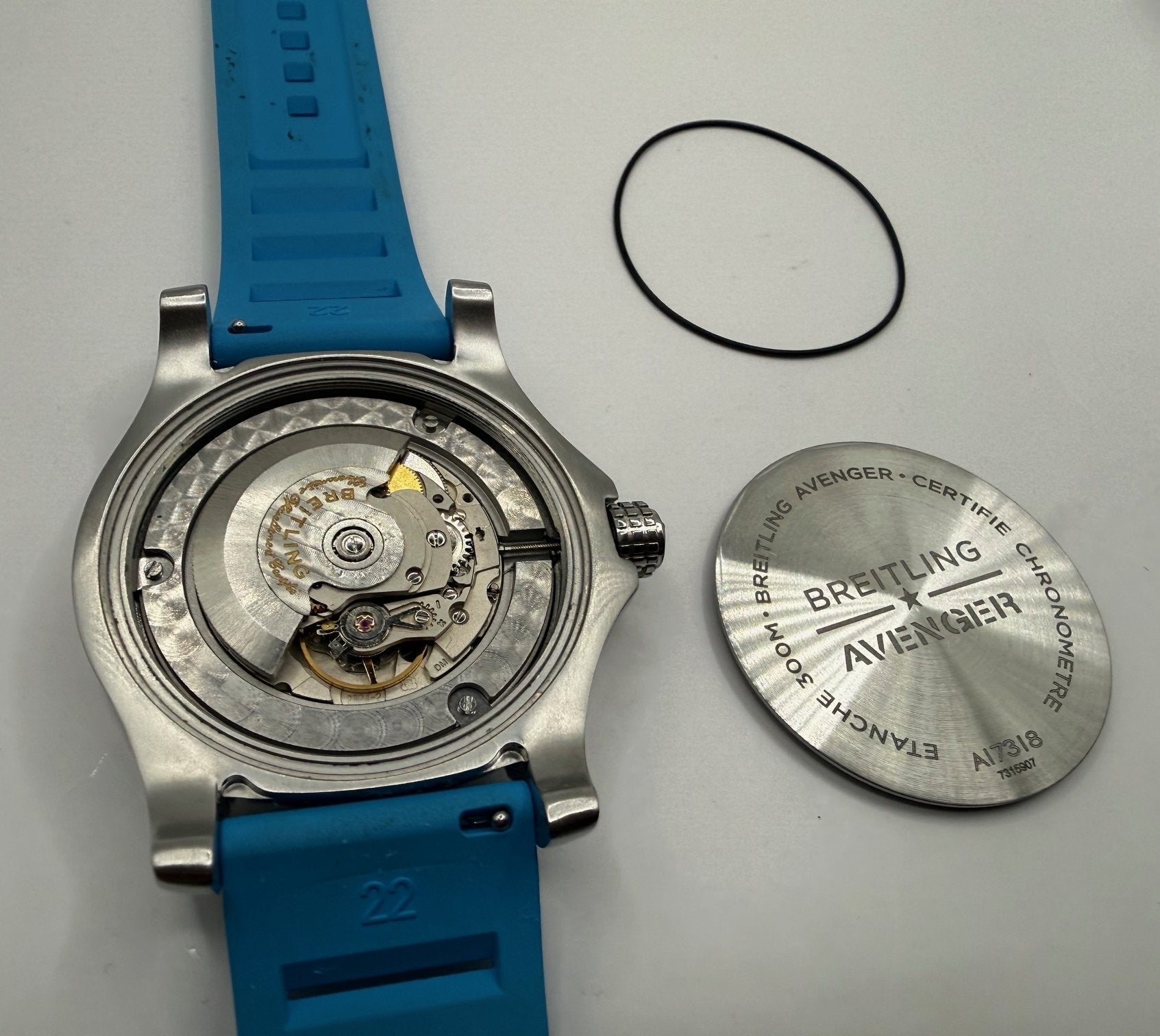 Breitling Avenger A17318 Professionally restored