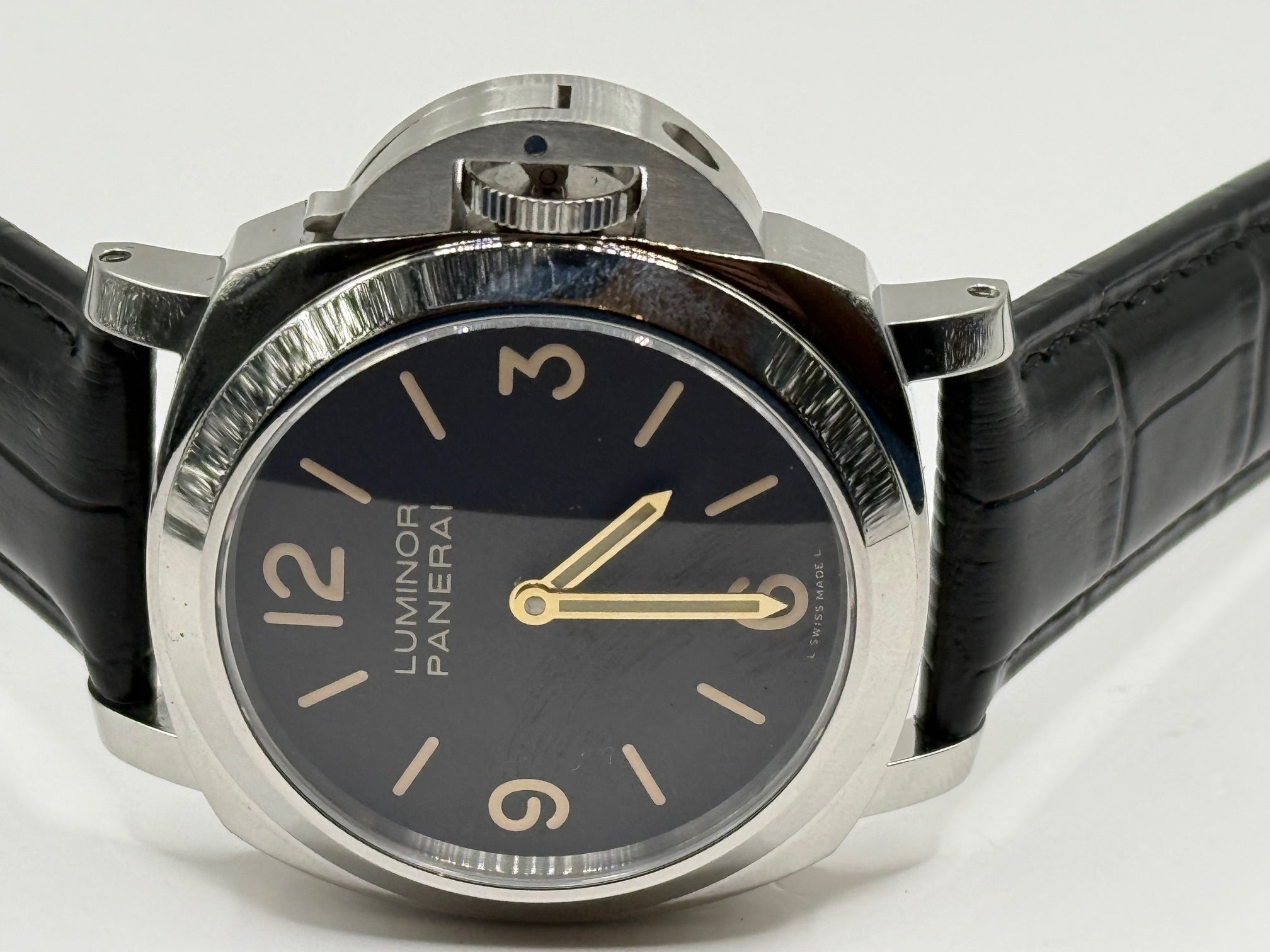 Panerai PAM 00390 Luminor Base Édition Boutique Montre Restaurée