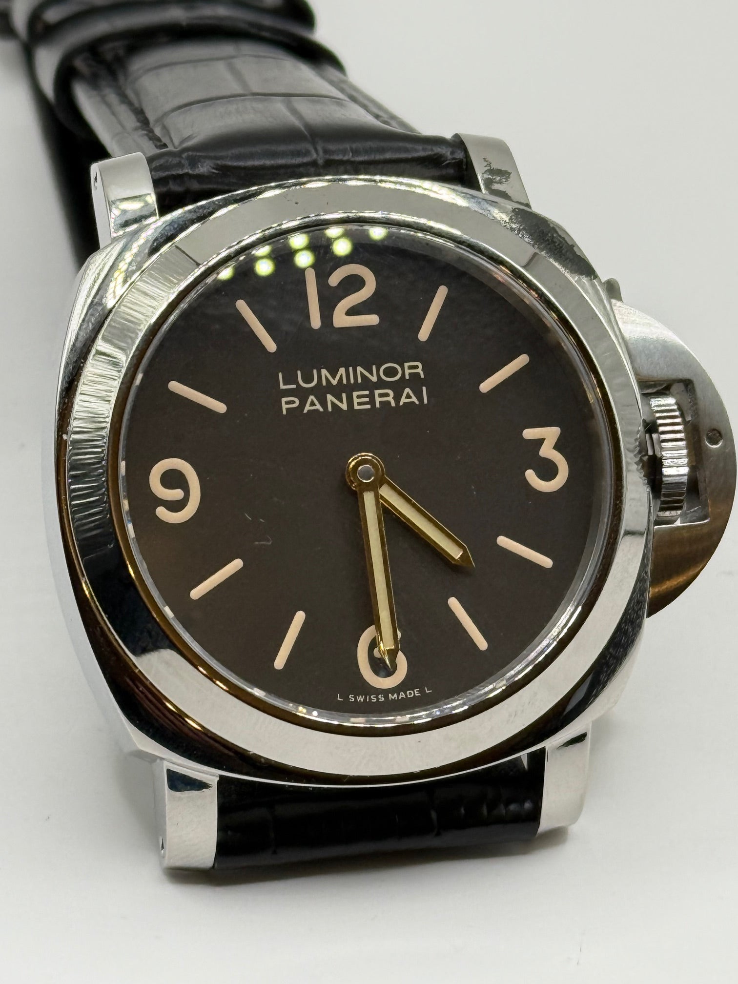 Panerai PAM 00390 Luminor Base Édition Boutique Montre Restaurée