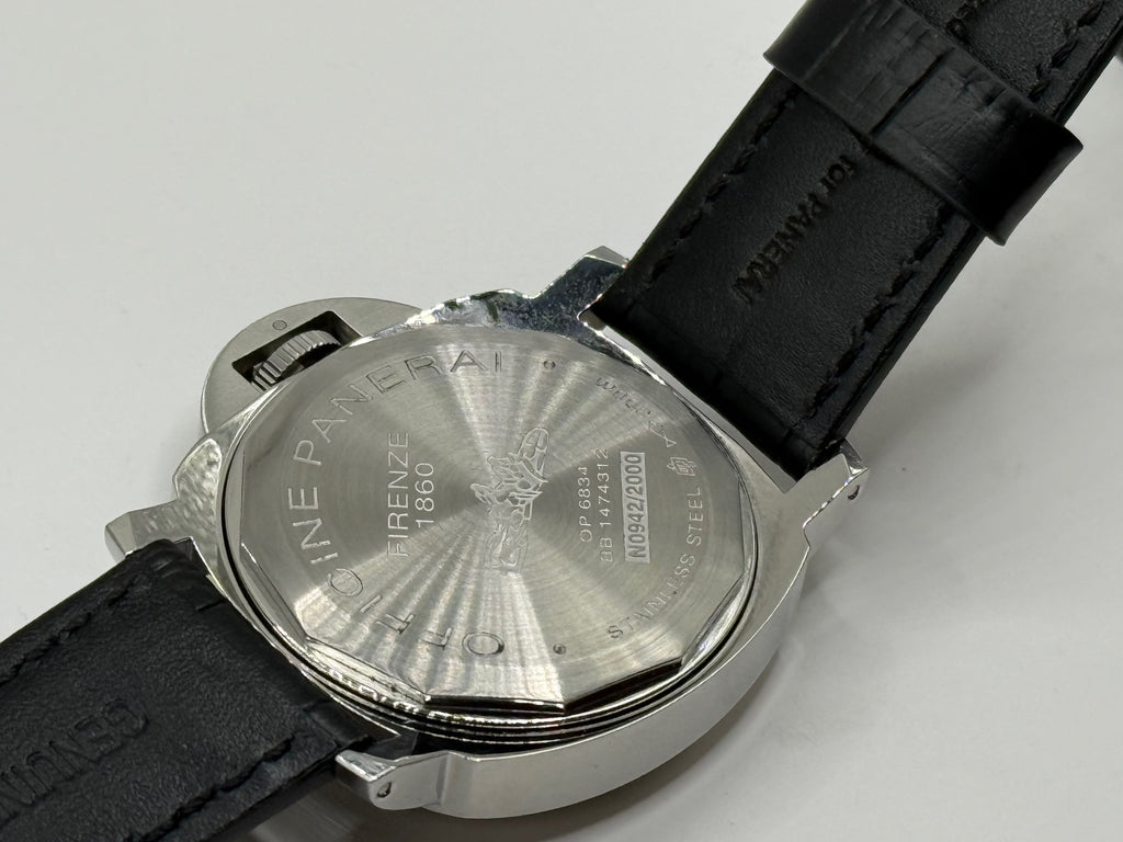 Panerai PAM 00390 Luminor Base Édition Boutique Montre Restaurée