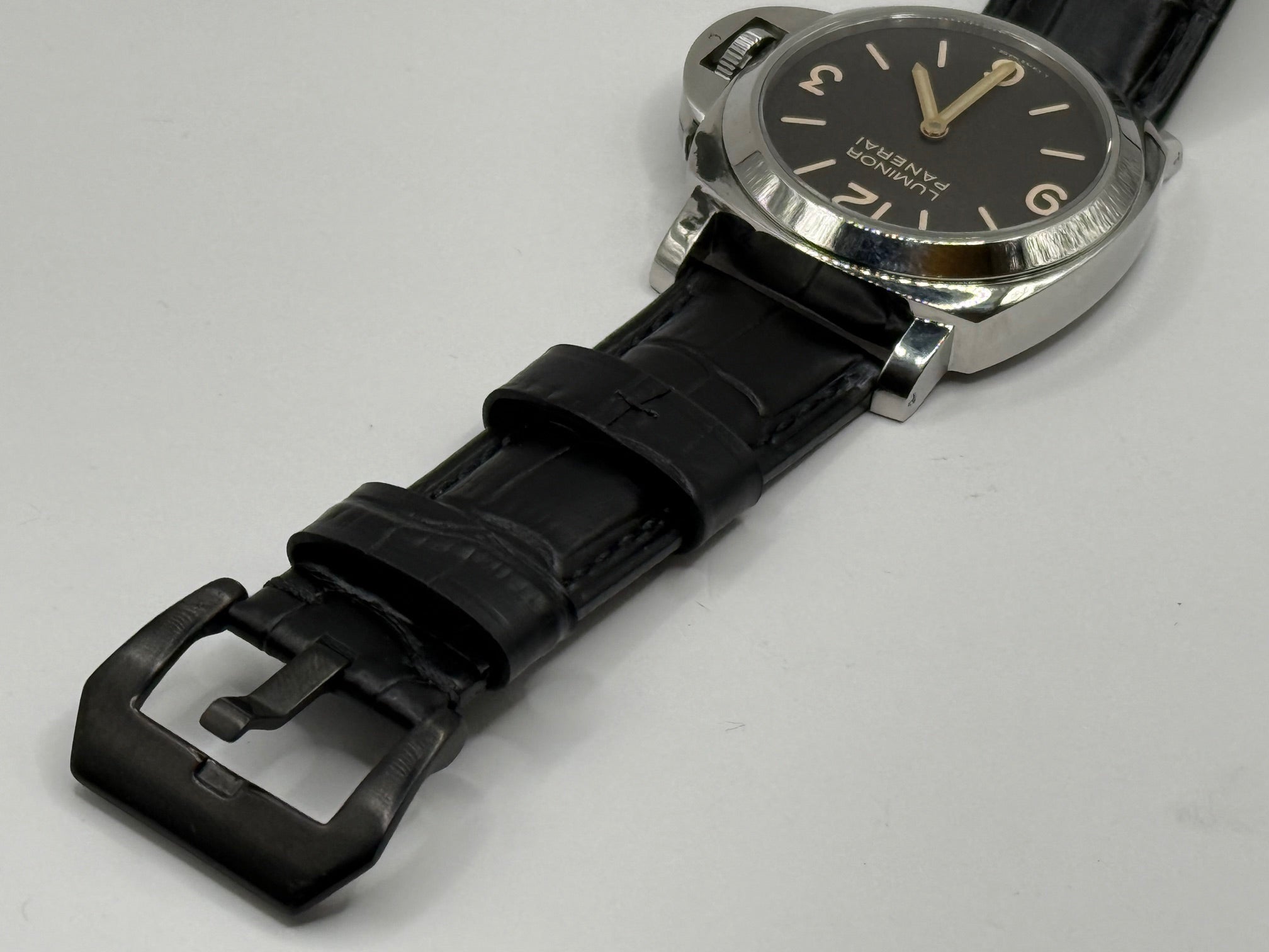 Panerai PAM 00390 Luminor Base Édition Boutique Montre Restaurée