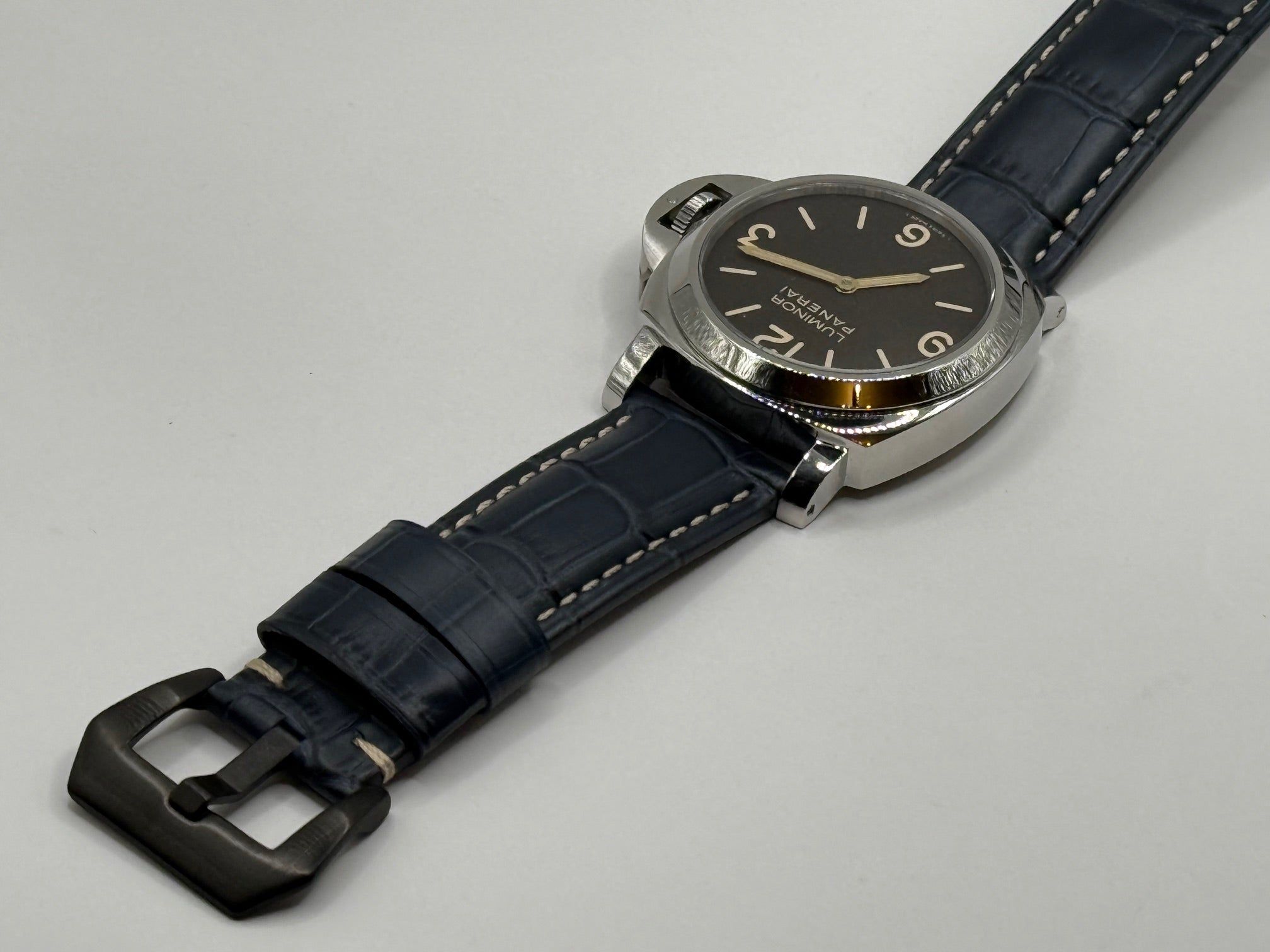 Panerai PAM 00390 Luminor Base Boutique edition Restored Watch