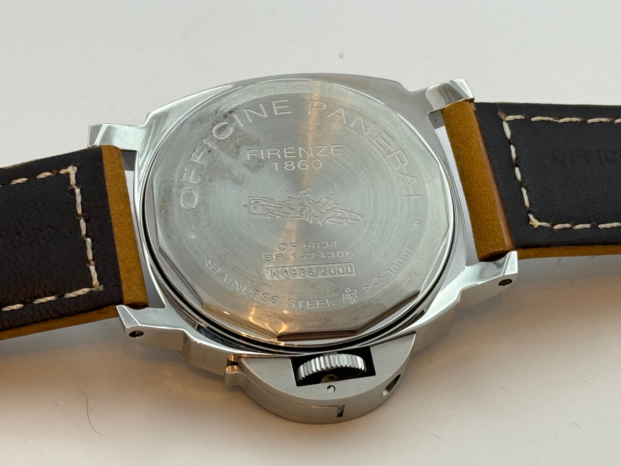 Panerai PAM 00390 Luminor Base Edizione Boutique Orologio Ricondizionato