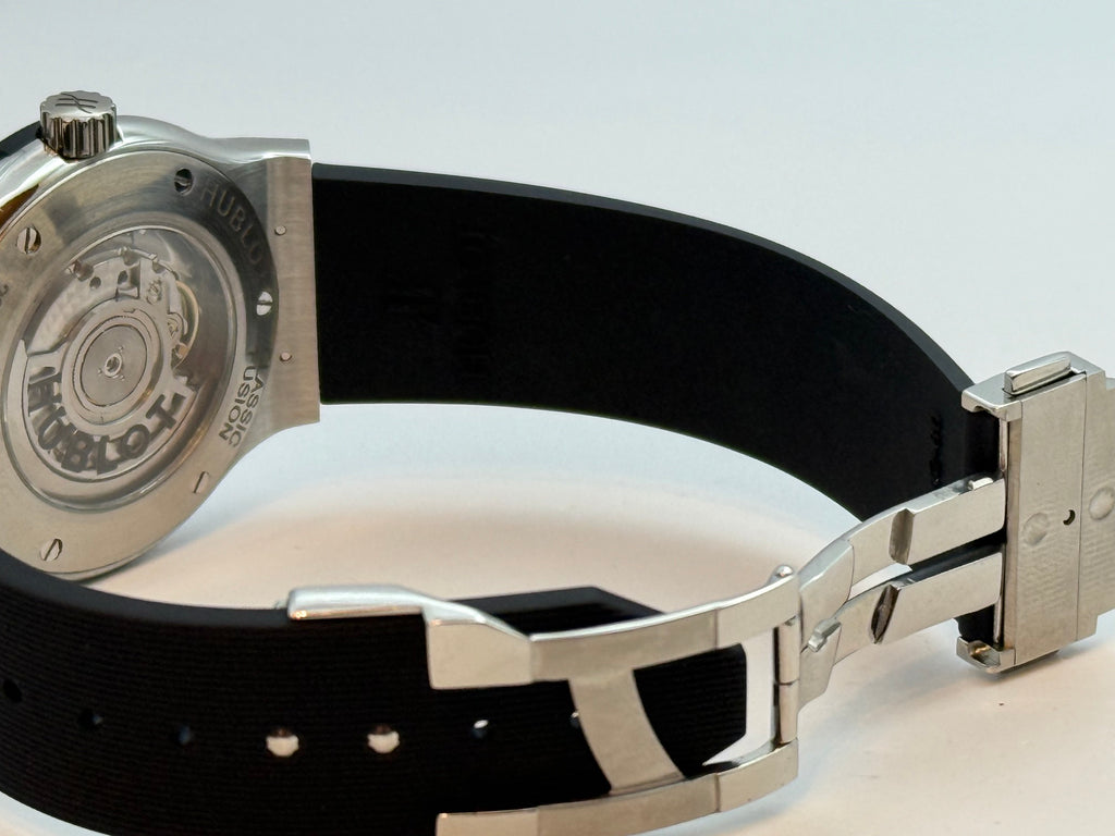 Hublot Classic Fusion Titanium 42 mm 542.NX.1171.RX