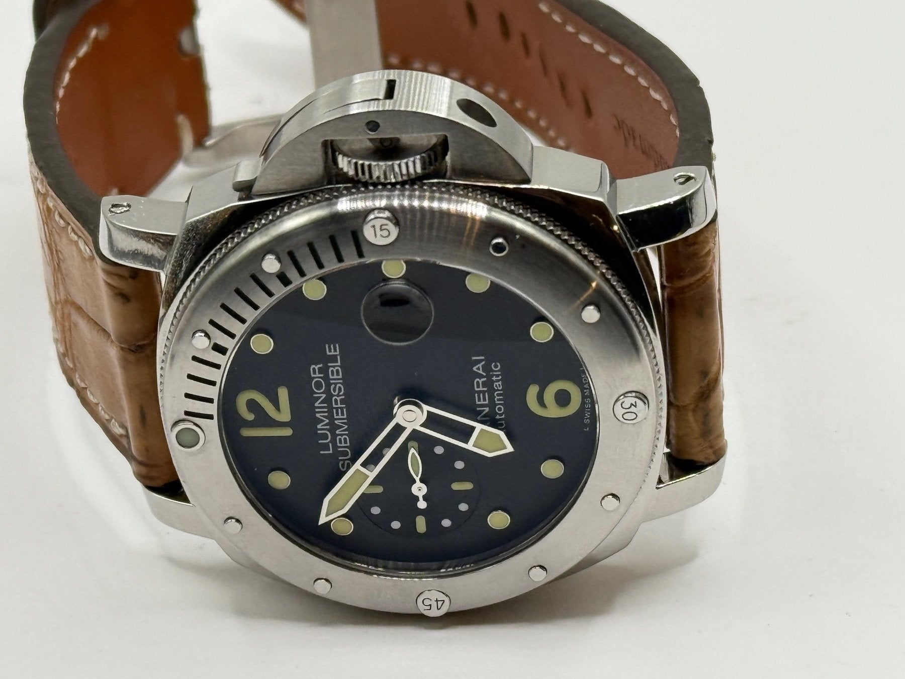 Panerai Luminor Submersible PAM 01024 Customized and restored